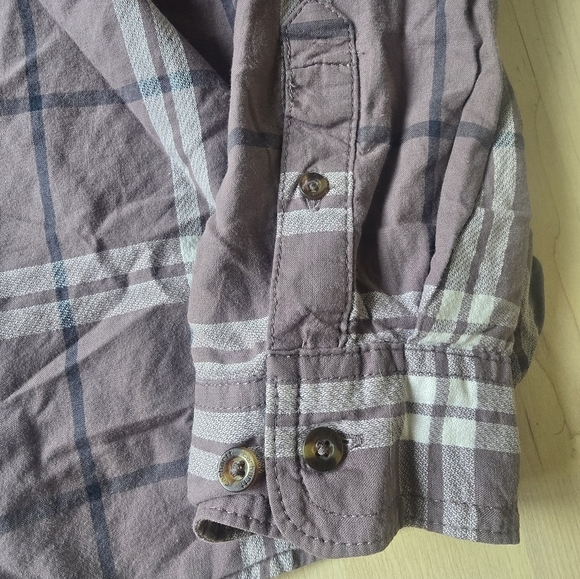 Carhartt Button Up Long Sleeve Size Medium - Picture 6 of 12